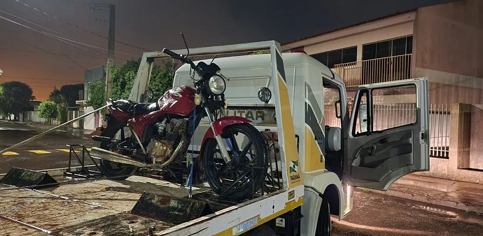 Moto é recuperada pela PM após acidente com vítima em Arapongas