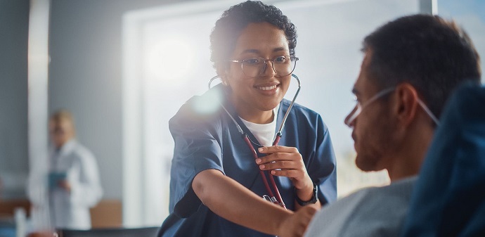 Arapongas ganha novo Centro Médico com atendimento especializado